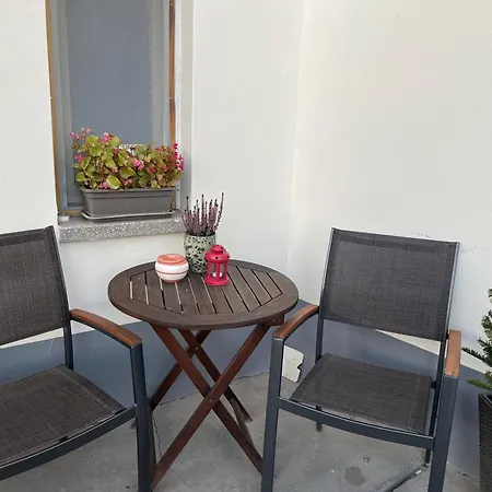 Korona Apartment *